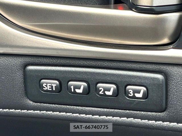Lexus GS 2014-03 8366709-11