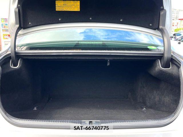 Lexus GS 2014-03 8366709-15