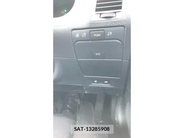 Lexus GS 2011-08 8371797-21