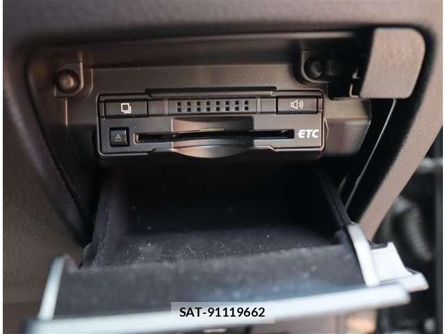 Lexus GS 2012-04 8413266-16