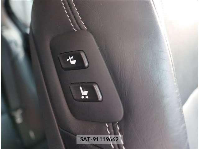 Lexus GS 2012-04 8413266-23