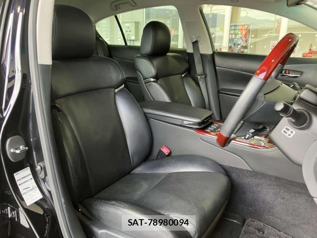 Lexus GS 2010-08 8413263-18