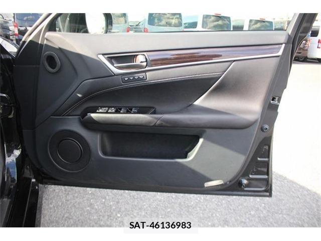 Lexus GS 2016-05 8525491-24
