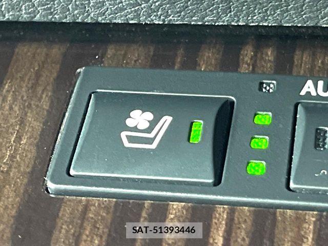 Lexus GS 2016-09 8659909-7