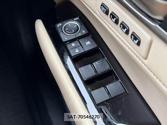 Lexus GS 2012-10 8743388-24