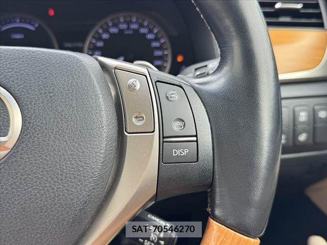Lexus GS 2012-10 8743388-27