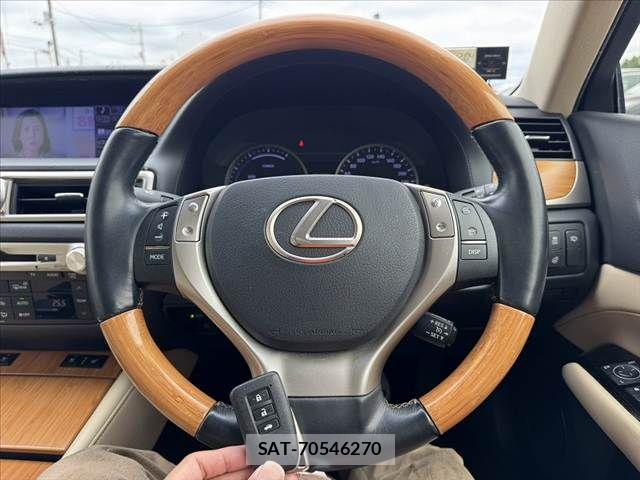 Lexus GS 2012-10 8743388-6