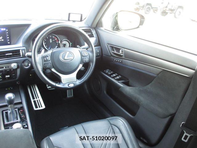 Lexus GS F 2017-08 7392663-19
