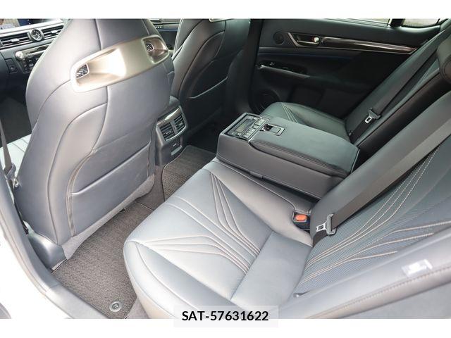 Lexus GS F 2020-04 7902846-11