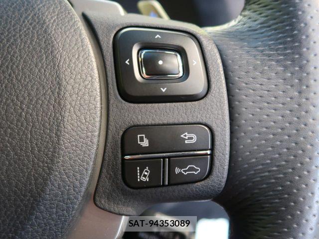 Lexus GS F 2016-03 8208351-9