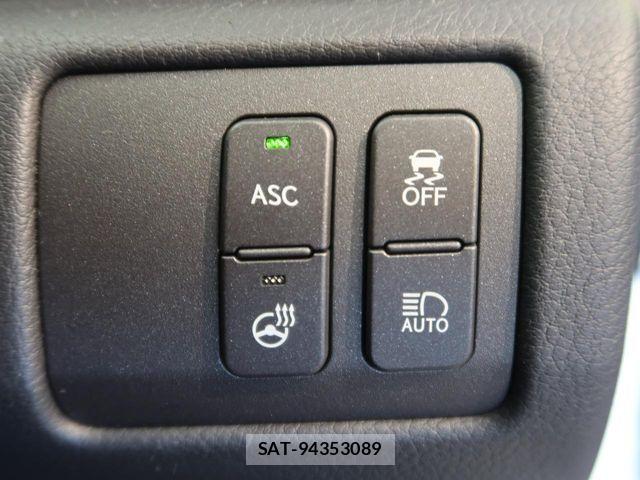 Lexus GS F 2016-03 8208351-8