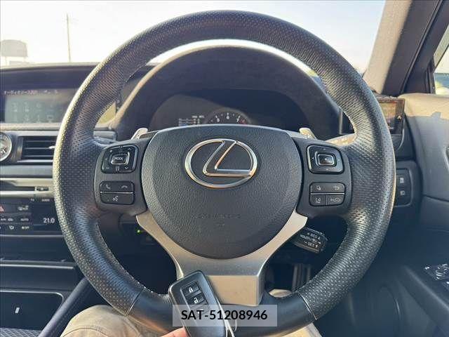 Lexus GS F 2016-06 8627461-6