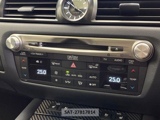 Lexus GS F 2017-04 8849570-2