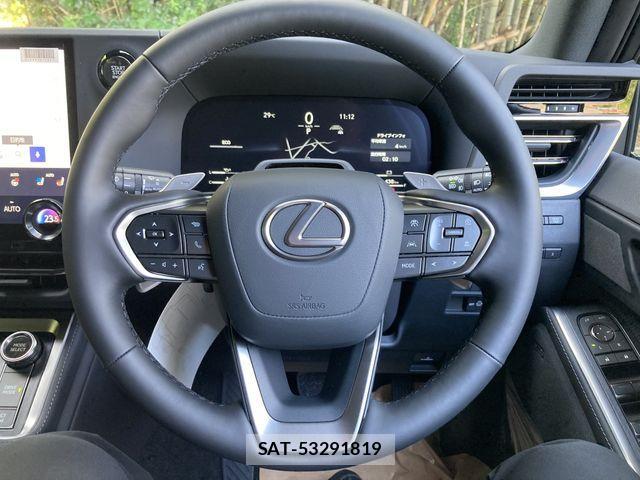 Lexus GX 2025-10 1429123-11