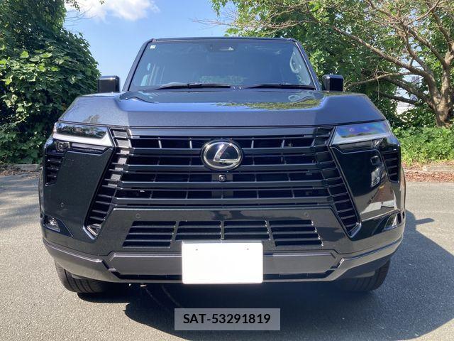 Lexus GX 2025-10 1429123-3