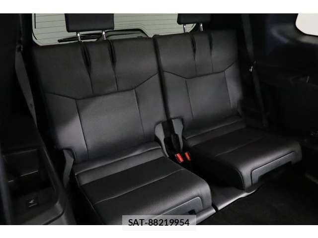 Lexus GX 2025-08 1445978-14