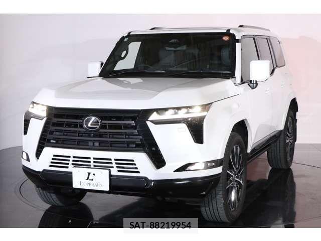 Lexus GX 2025-08 1445978-15