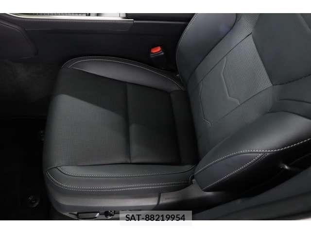 Lexus GX 2025-08 1445978-7