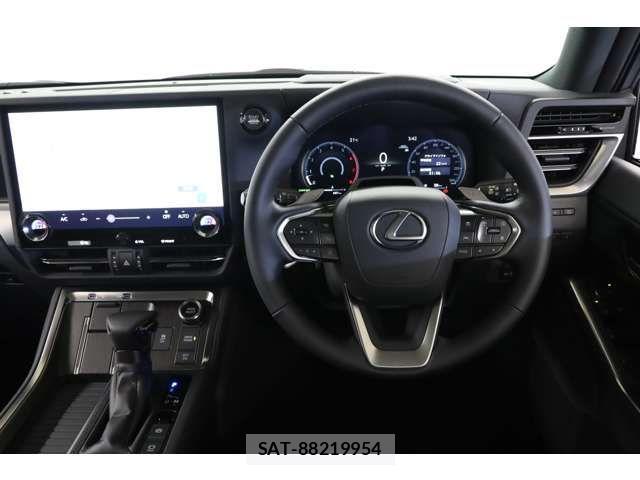 Lexus GX 2025-08 1445978-8
