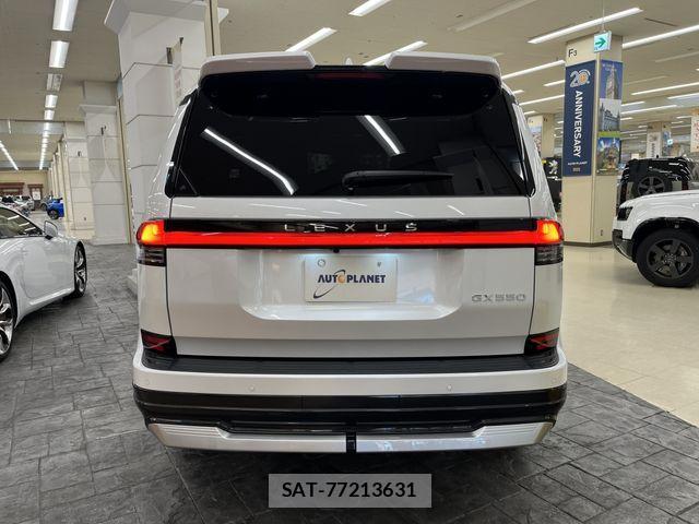 Lexus GX 2025-06 3377750-12