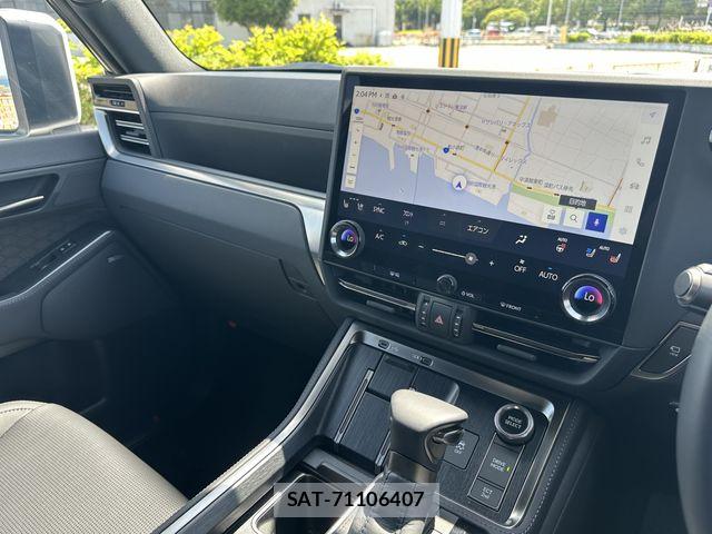 Lexus GX 2025-09 7220903-11