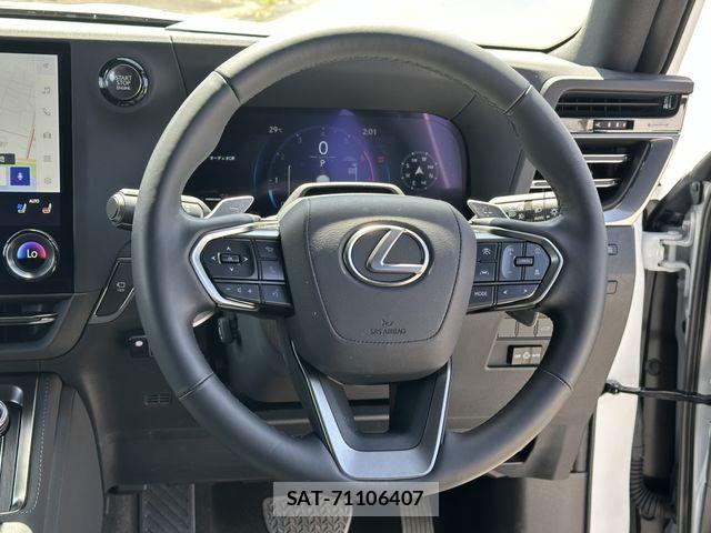Lexus GX 2025-09 7220903-14
