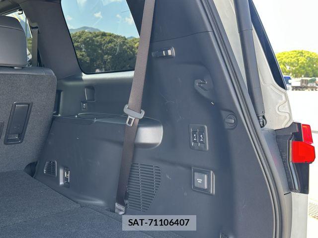 Lexus GX 2025-09 7220903-19