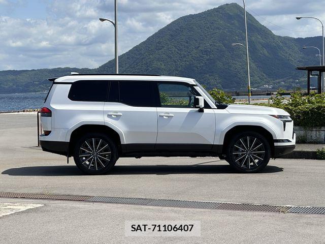 Lexus GX 2025-09 7220903-26