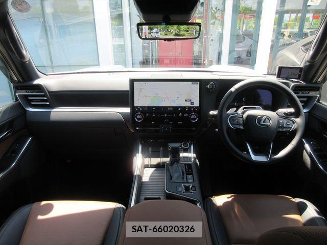 Lexus GX 2025-05 7220891-1