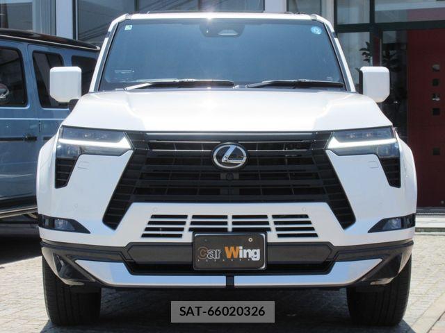 Lexus GX 2025-05 7220891-2