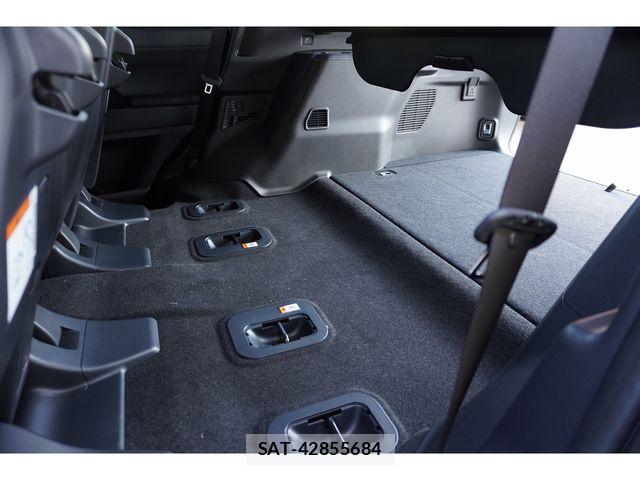 Lexus GX 2026-03 7220906-11