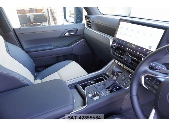 Lexus GX 2026-03 7220906-16