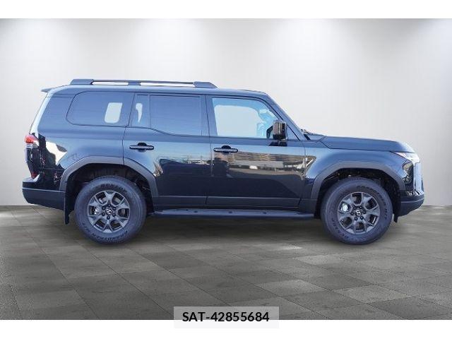 Lexus GX 2026-03 7220906-4