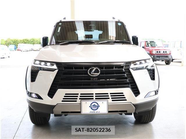 Lexus GX 2025-07 7455369-20