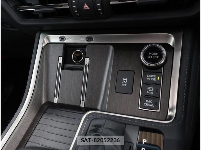 Lexus GX 2025-07 7455369-29