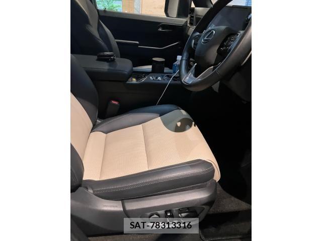 Lexus GX 2025-09 7617629-9