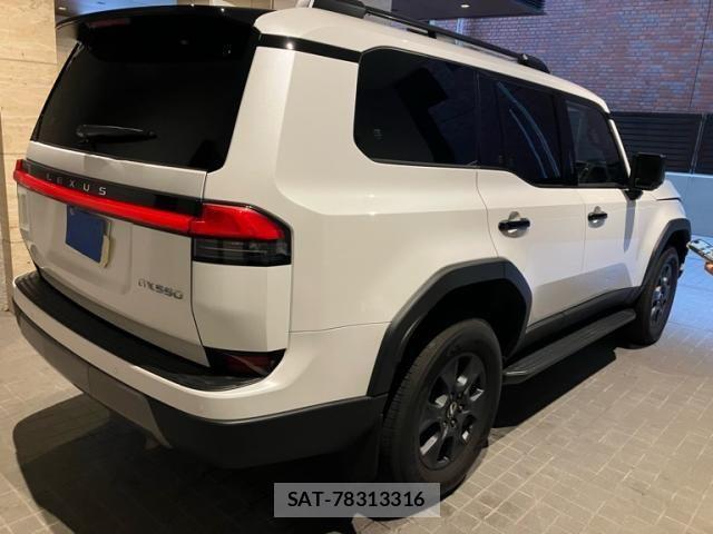 Lexus GX 2025-09 7617629-3