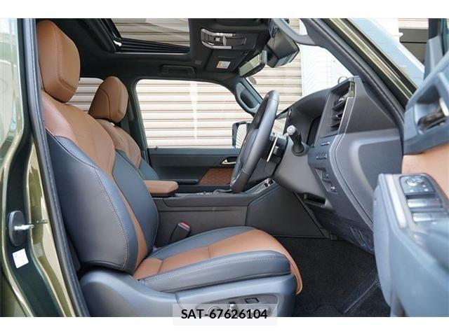 Lexus GX 2025-11 8158694-19