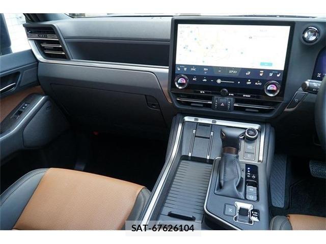 Lexus GX 2025-11 8158694-24