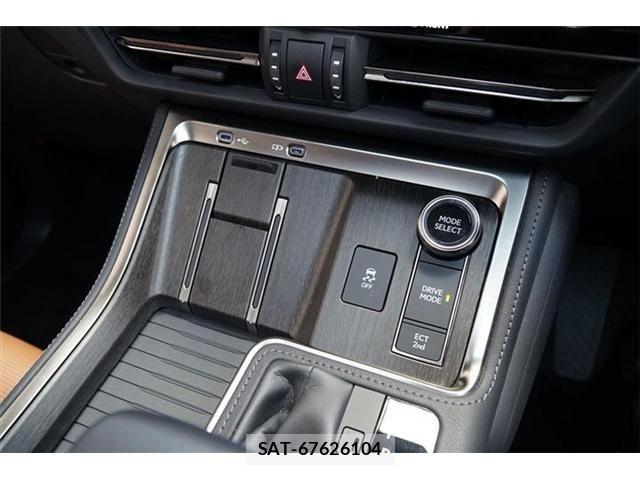 Lexus GX 2025-11 8158694-28