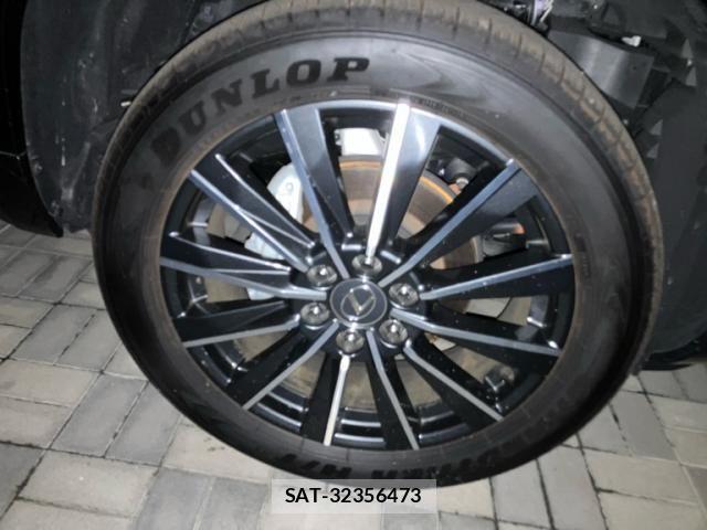 Lexus GX 2025-07 8245701-5
