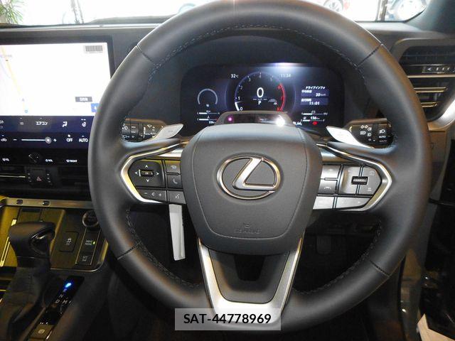 Lexus GX 2026-06 8525492-21