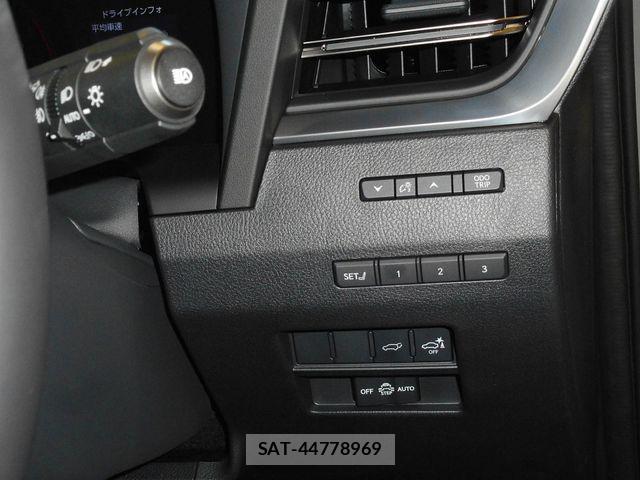 Lexus GX 2026-06 8525492-22