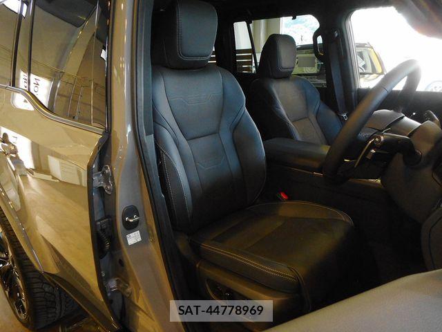 Lexus GX 2026-06 8525492-25