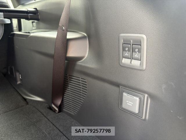 Lexus GX 2025-11 8562422-10
