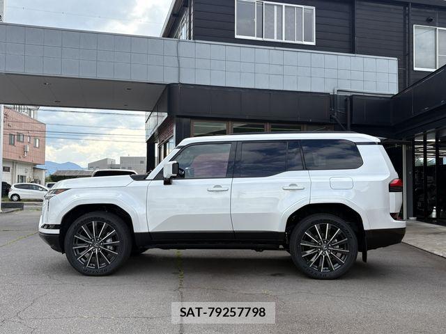 Lexus GX 2025-11 8562422-20