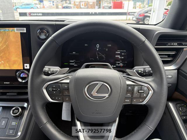 Lexus GX 2025-11 8562422-28