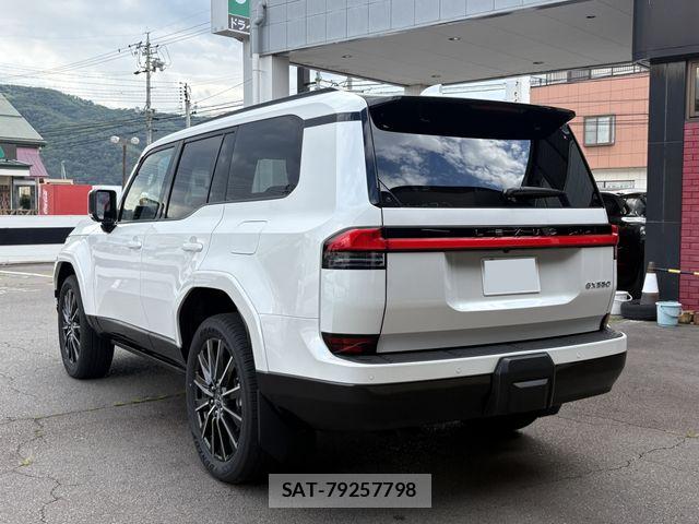 Lexus GX 2025-11 8562422-4