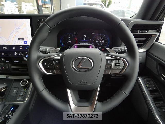 Lexus GX 2025-07 8659915-17