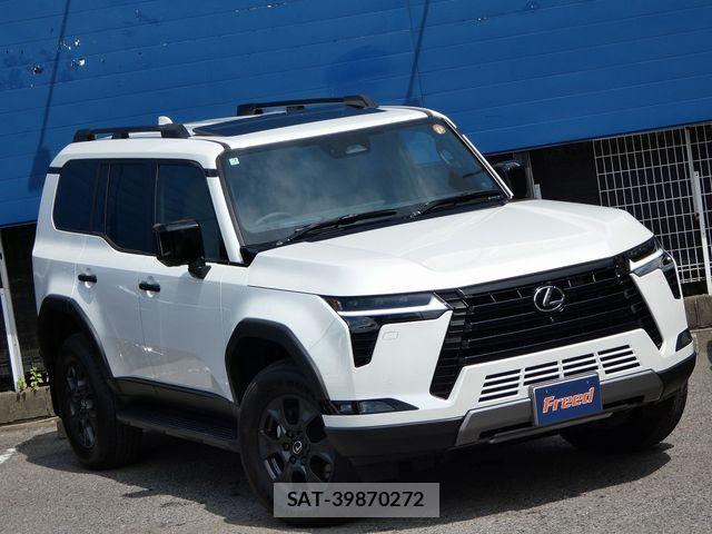 Lexus GX 2025-07 8659915-4